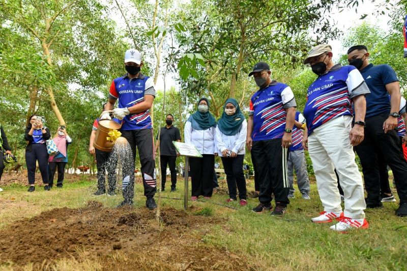 KDYMM Pemangku Raja Pahang dilantik Penaung Diraja Sukarelawan UMP